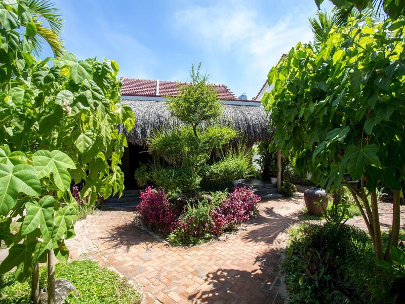Red Flower Cottages Homestay Хой Ан Екстериор снимка