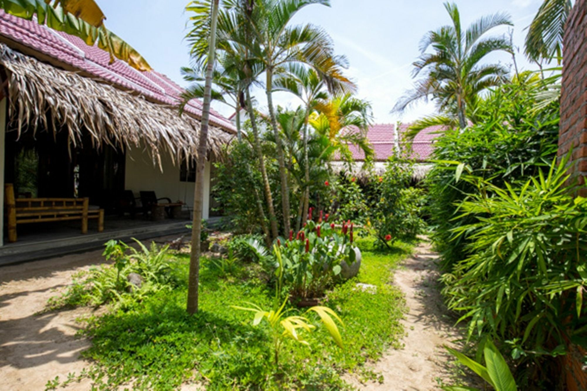 Red Flower Cottages Homestay Хой Ан Екстериор снимка